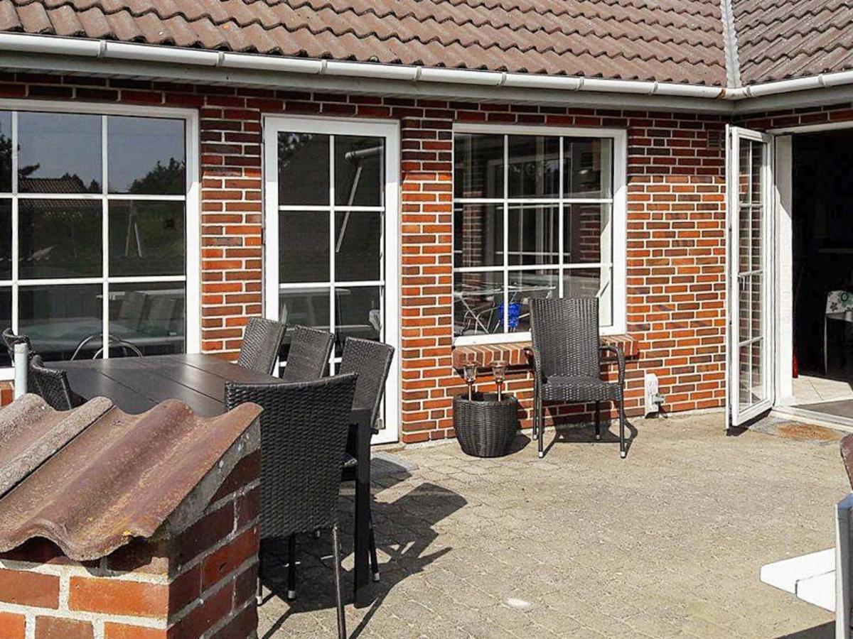 10 Person Holiday Home In Bl Vand Blåvand Zewnętrze zdjęcie